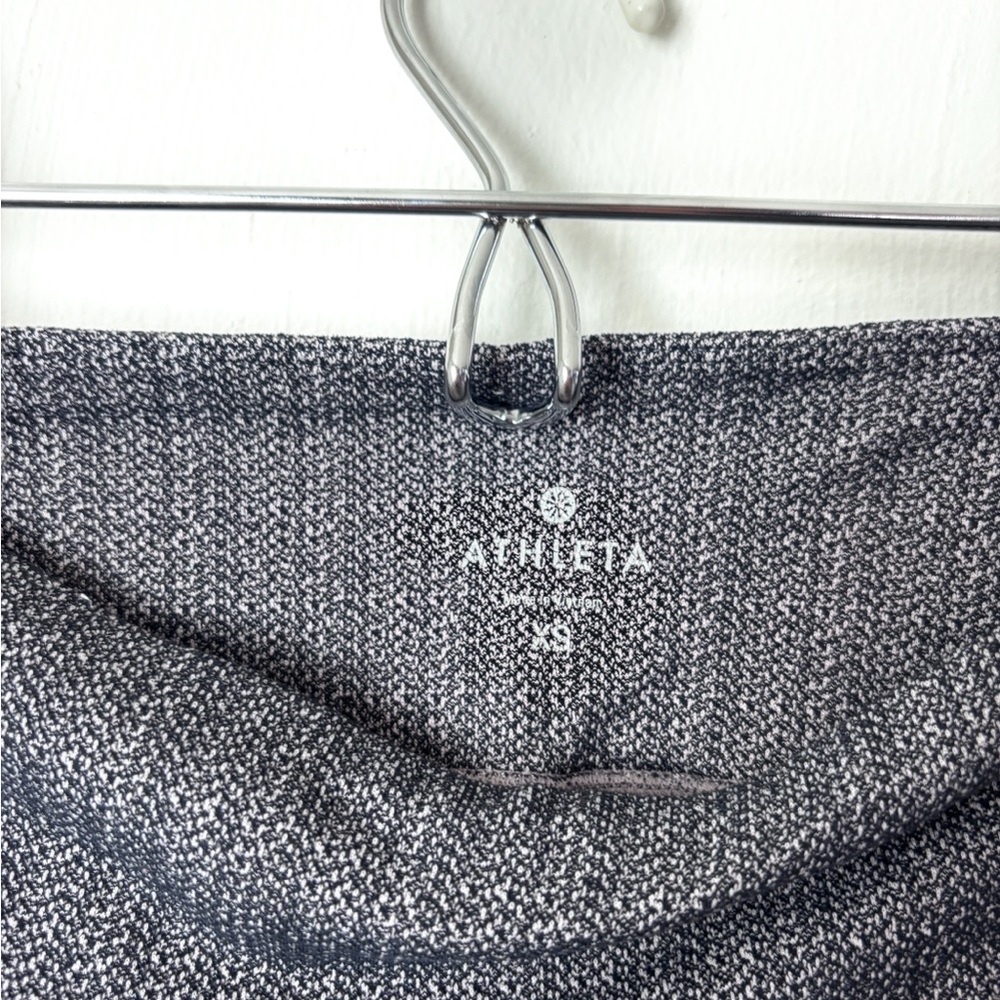 Athleta Static Drifter Herringbone Capri Leggings - Picture 4 of 4
